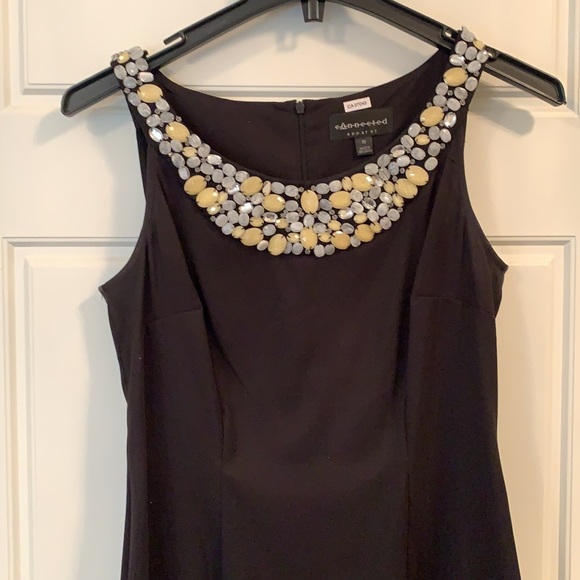 Dress - Picture 3 of 4